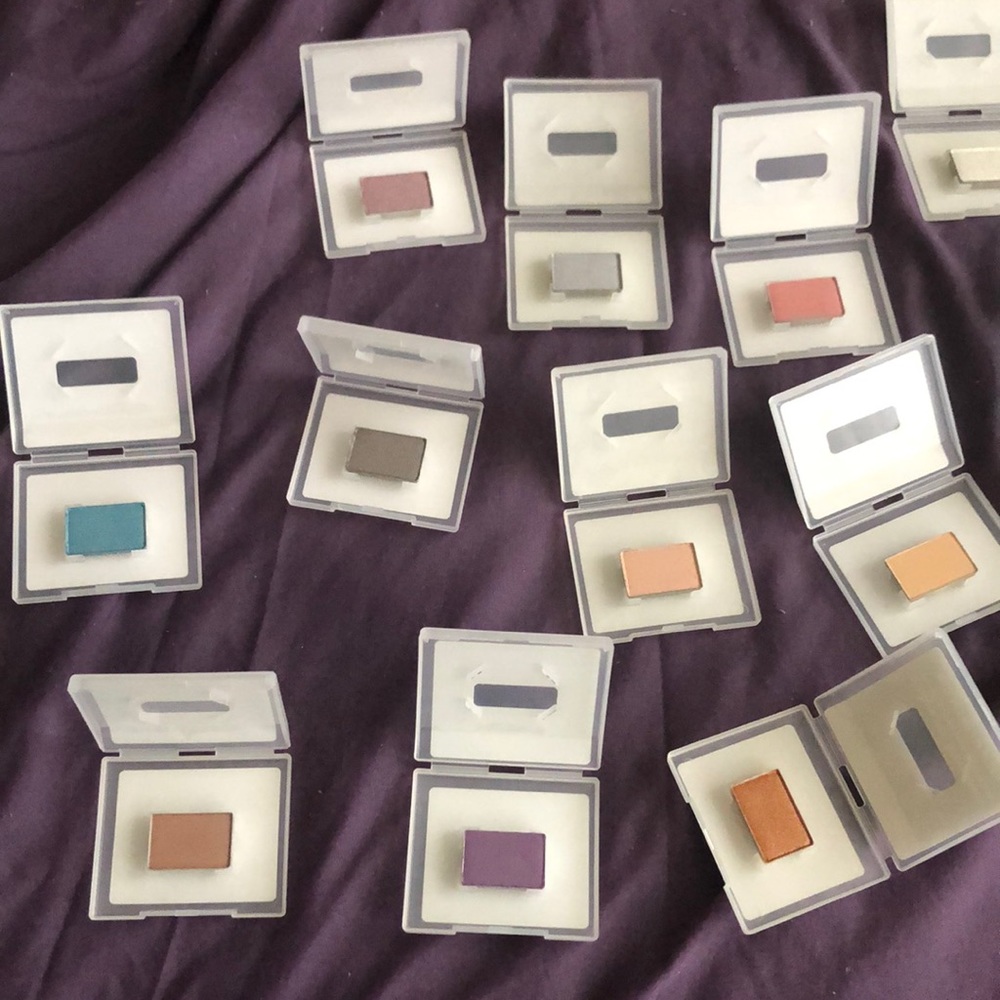 Eye shadow - Picture 6 of 8
